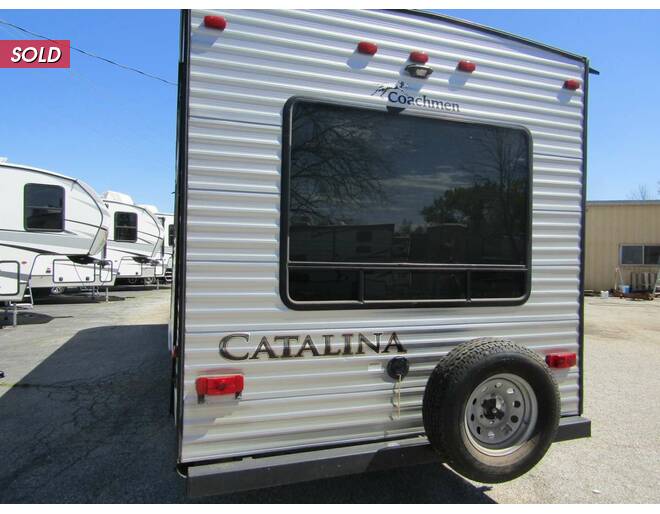 2015 Coachmen Catalina 303RLS Travel Trailer at H&K Camper Sales STOCK# a021703 Photo 3