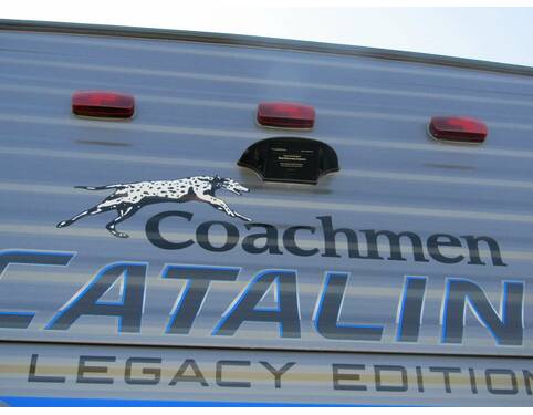 2022 Coachmen Catalina Legacy 243RBS Travel Trailer at H&K Camper Sales STOCK# nu040782 Photo 6