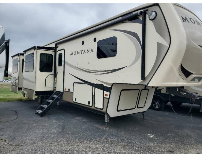 2018 Keystone Montana 3701LK Fifth Wheel at H&K Camper Sales STOCK# c20183701lk Exterior Photo